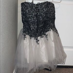 Corset black and white prom dress
